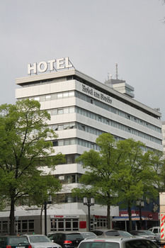 Others 4, Enjoy Hotel am Studio, Berlin