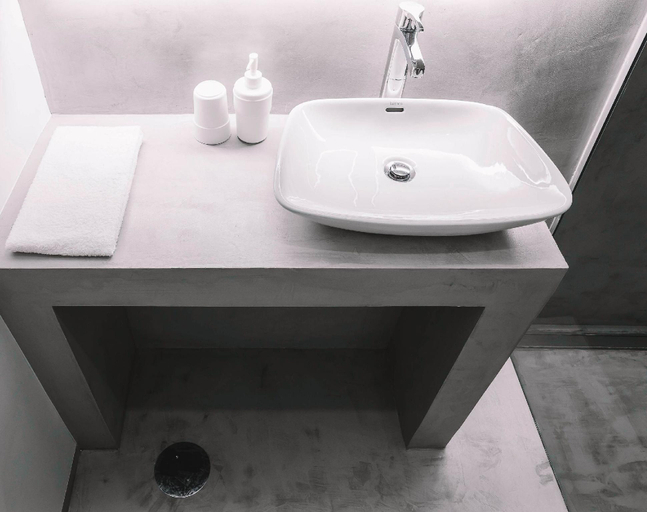 Bathroom, ORM - 3 C´s Apartments, Porto