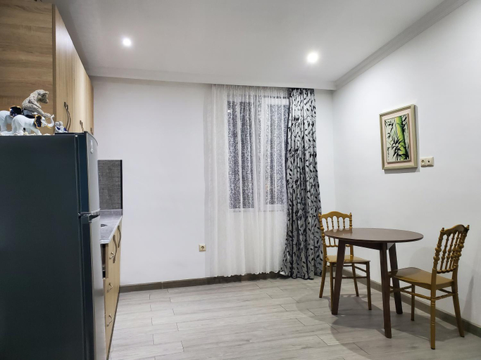 Others 4, Частныи квартира, Batumi