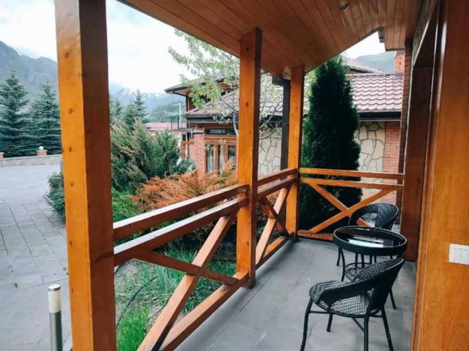 Others 5, Vardisubani Villa, Kazbegi