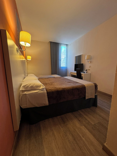 Bedroom 4, Cuatro Naciones, Barcelona