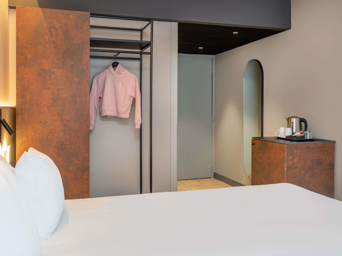 Bedroom 3, Novotel Marseille Centre Gare, Bouches-du-Rhône