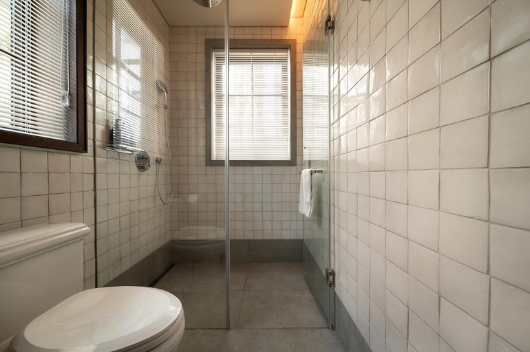 Bathroom 4, Xiamen Lanqin Mansion, Xiamen