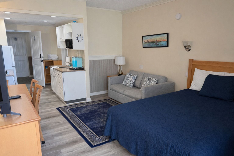 Bedroom 2, Courtyard Resort, Barnstable