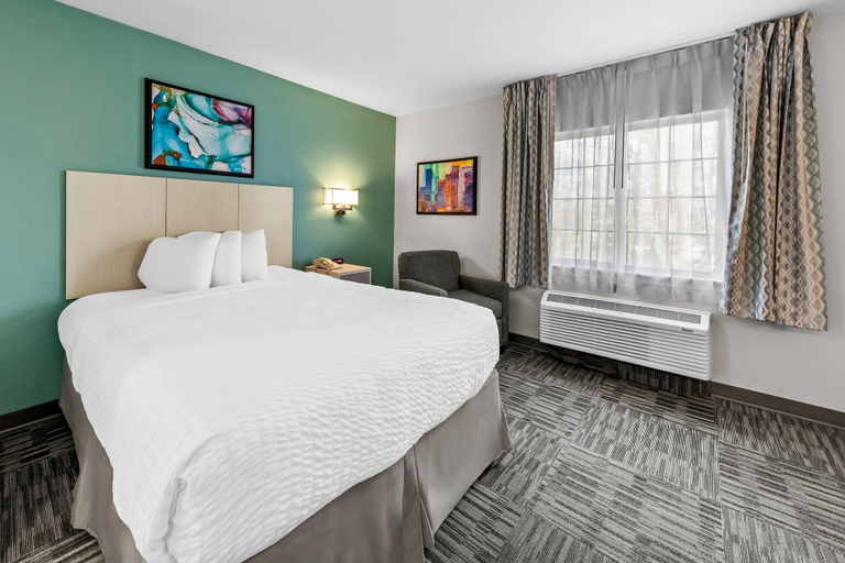 Bedroom 4, MainStay Suites Cincinnati Blue Ash, Hamilton