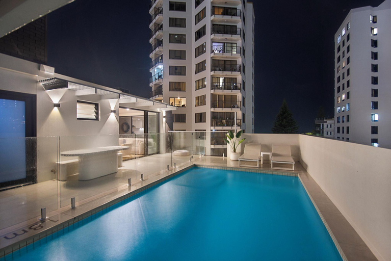 Sport & Beauty 4, The Shores Surfers Paradise, Gold Coast