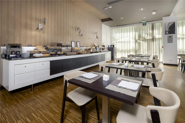 Food & Drinks 4, Best Western Premier Chc Airport, Genova