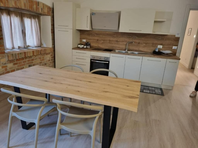 Others, Simona Rooms Apartaments, Campobasso