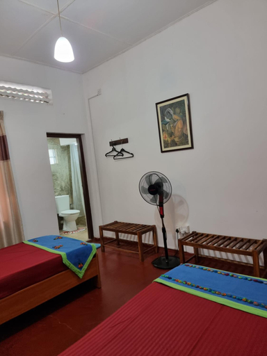 Bedroom 2, Mahaweli Shades, Kundasale