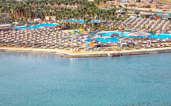 Others 2, Hawaii Le Jardin Aqua Park Resort - Caters to Couples, Al-Ghurdaqah