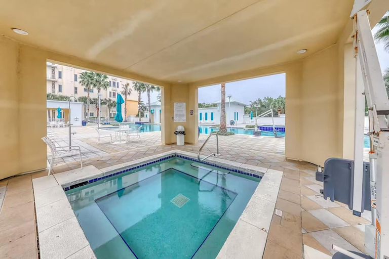 Pool 2, Carillon Beach Inn 310, Bay