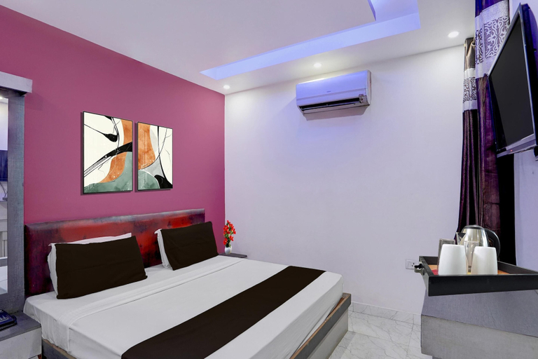 Room 2, Suitehotel Aman Inn, Sitapur