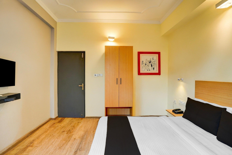 Room 3, Deluxe Hotel Sunshine, Lucknow