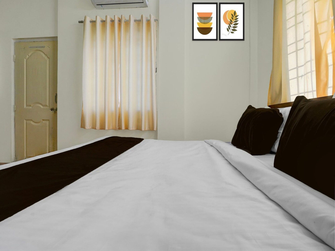 Room 2, Deluxe Nagpur Royal, Nagpur