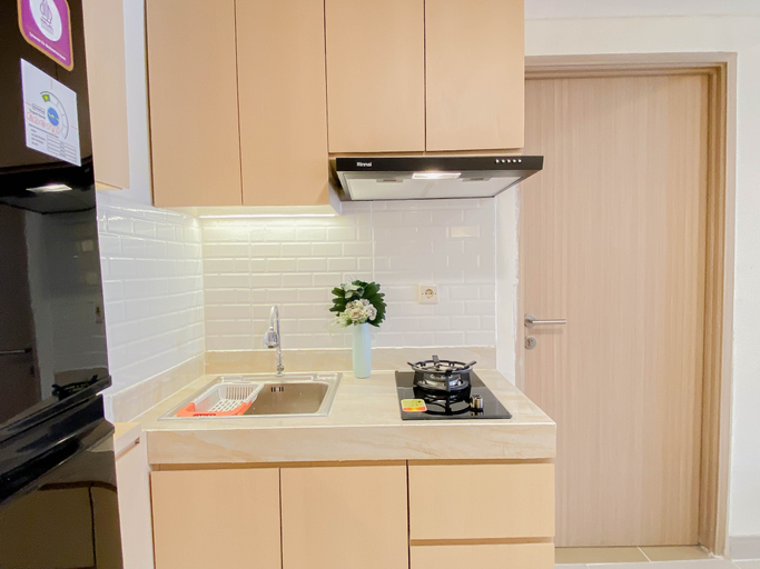 Others 2, Modern Versatile 3BR at Meikarta District 2 Apartment By Travelio, Cikarang