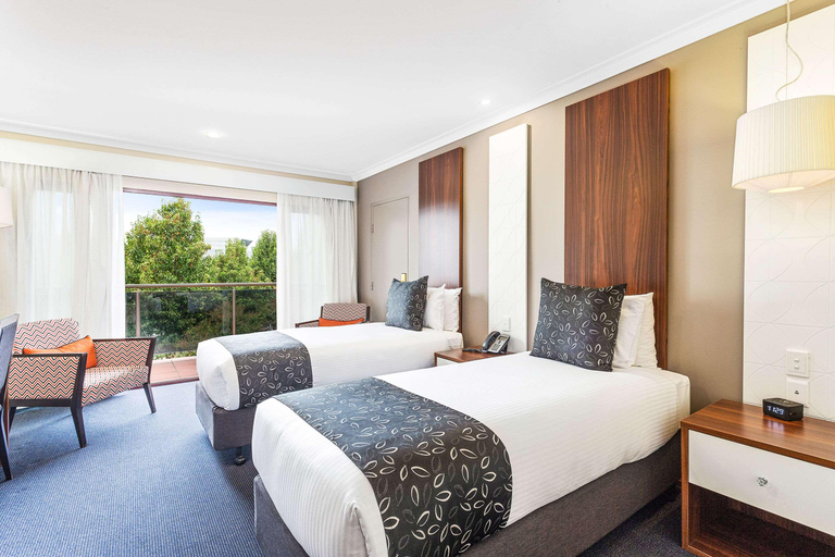 Bedroom 3, Quality Hotel Taylors Lakes, Brimbank - Keilor
