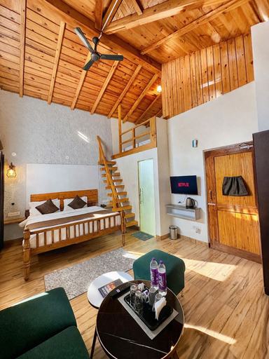 Room 3, Four Farm - Best Resort In Nainital For Family, Nainital