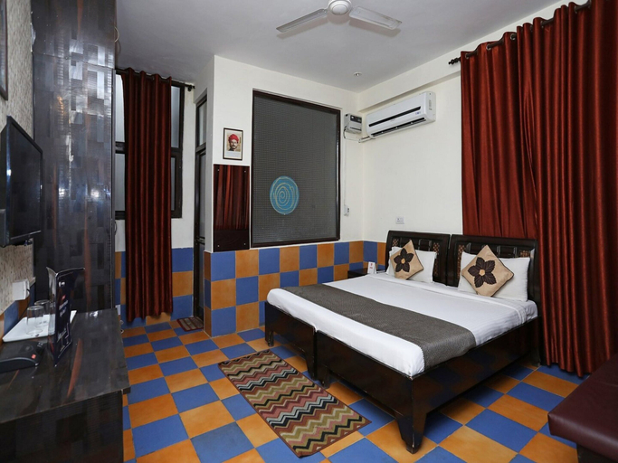 Room 3, Hotel O by OYO Grand Empire Expressway, Gautam Buddha Nagar