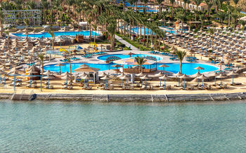 Others 3, Hawaii Le Jardin Aqua Park Resort - Caters to Couples, Al-Ghurdaqah