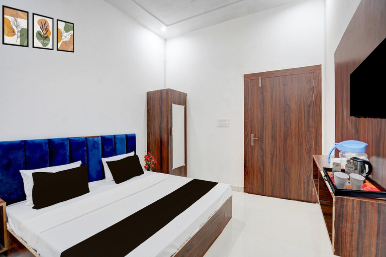 Room 2, Super Hotel O Mathura-bharatpur, Mathura