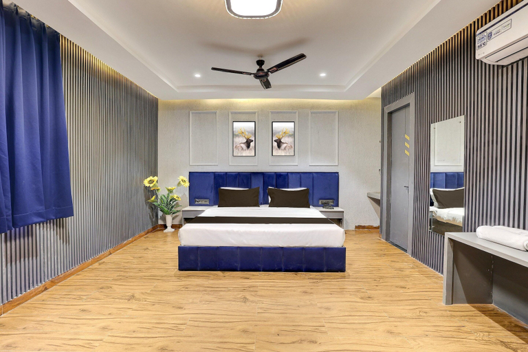 Room 2, Deluxe Haridwar Aagman, Hardwar