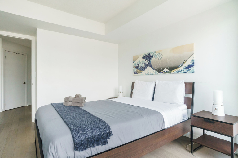 Room 3, Luxury Suites Downtown with Parking, Toronto