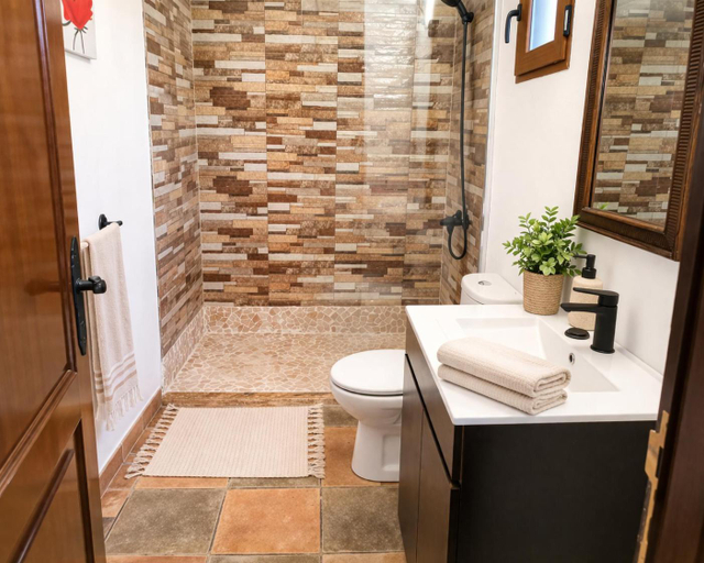 Bathroom, La Almendra, Las Palmas
