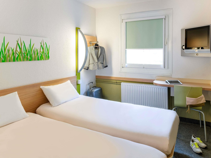 Bedroom 2, Ibis Budget Osnabrueck City, Osnabrück