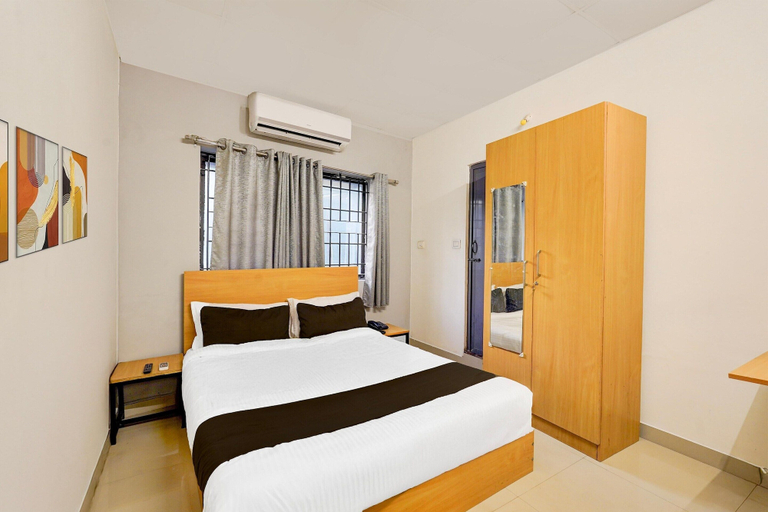 Room 5, Deluxe Grace Complex, Kancheepuram