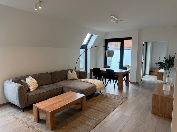 Dining, City apartment with terrace, Limburg