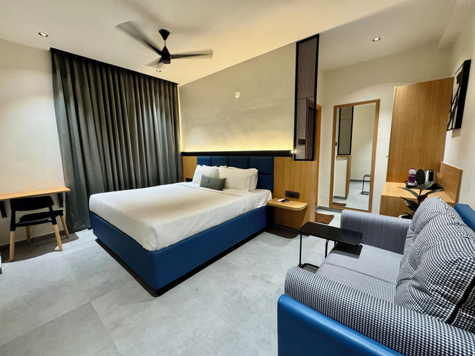 Room 4, Kaysons Hotel, Ranga Reddy