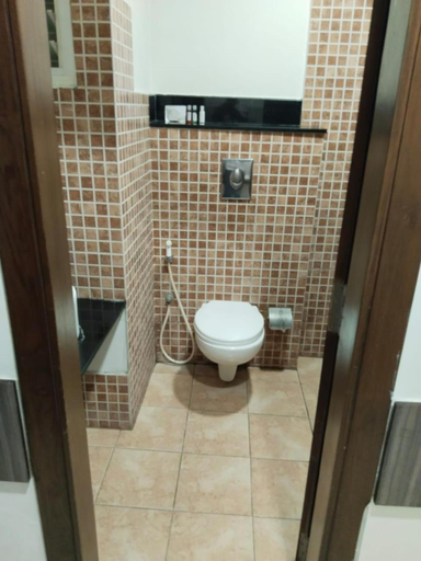 Bathroom 4, Sepoy Grande, Mysore
