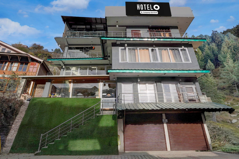 Exterior 5, Deluxe The Mountain King, Kullu