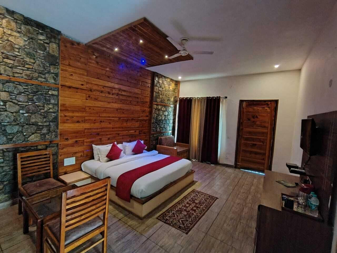 Room 2, The Manrals Resort, Nainital