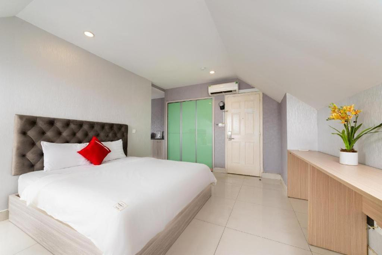 Others 3, Collection O Sunshine Garden Hotel - Near SECC, District 7