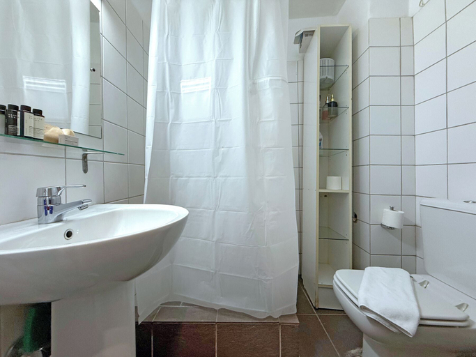 Bathroom 2, Charming and cozy studio apartment, Attica