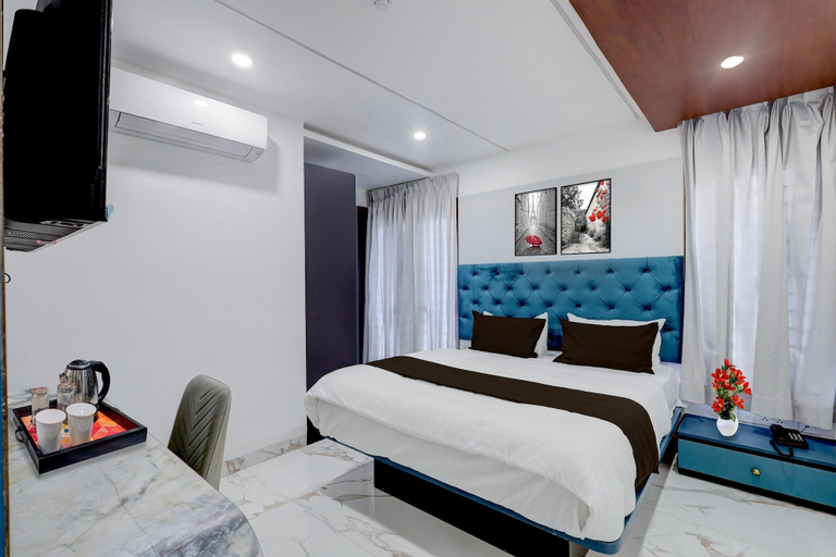 Room 2, Deluxe k.k Nagar Residency, Chennai