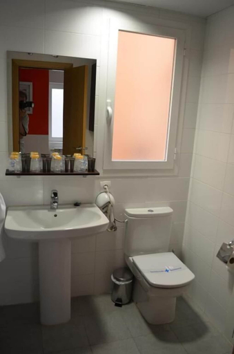 Bathroom 4, Apartamentos Los Sitios, Zaragoza