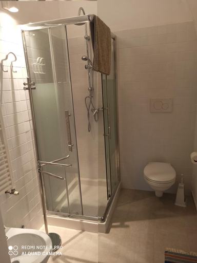 Bathroom, Tenuta Patruno Perniola, Bari