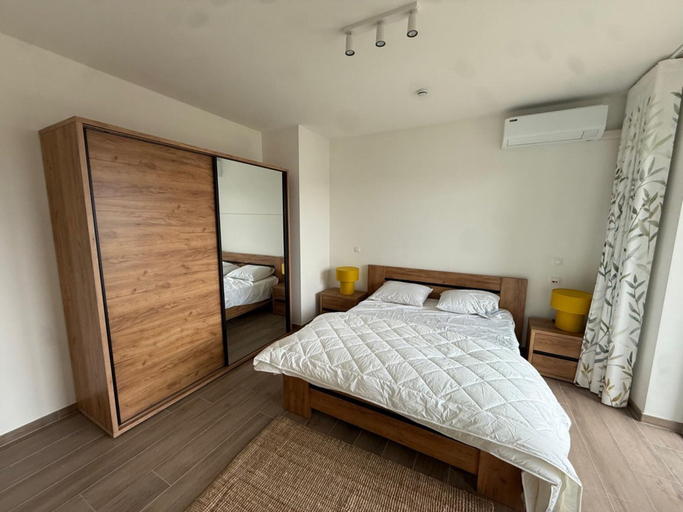 Room 5, City apartment with terrace, Limburg