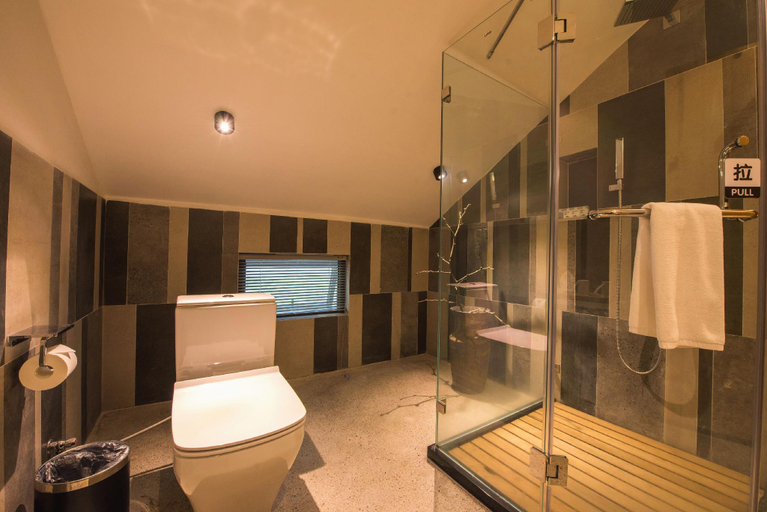 Bathroom 4, Yunshan villa, Huangshan