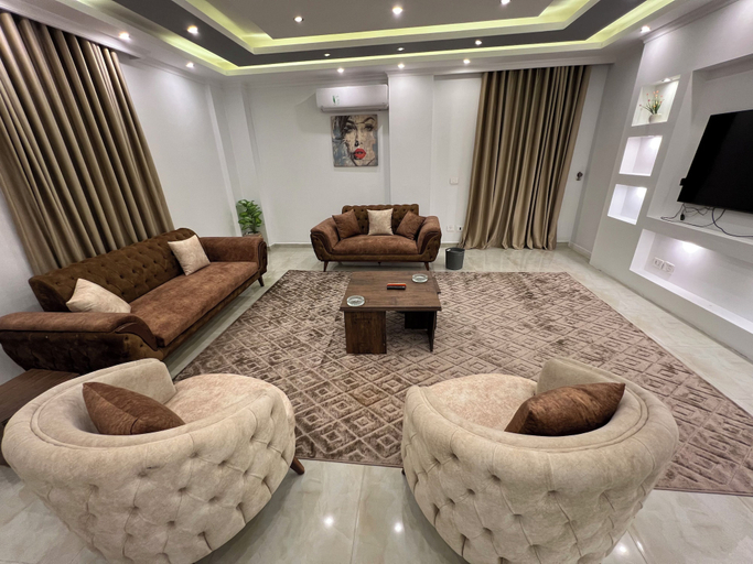 Living area 4, ELITE Comfort 3BR Apartment New Cairo, New Cairo City