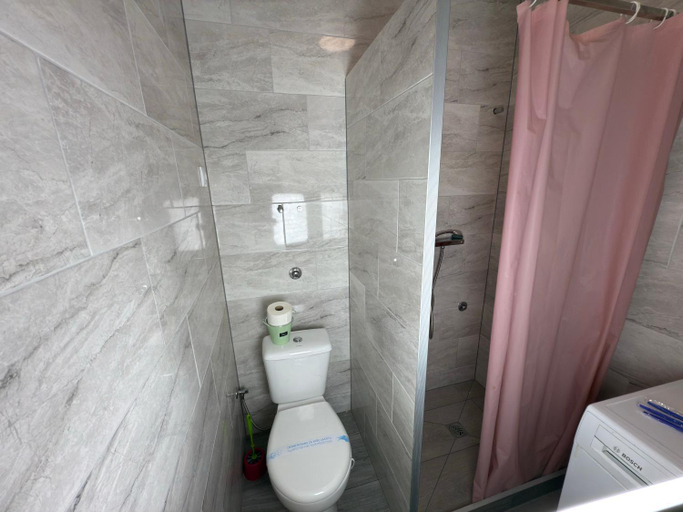 Bathroom 2, Park Hug, Vršac