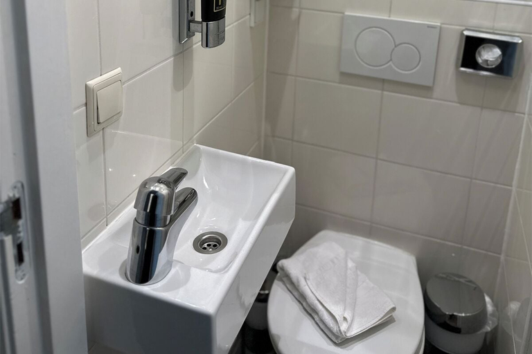 Bathroom 3, Hotel Vondel Garden - Digital Access, Amsterdam