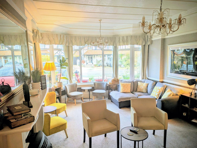 Others 5, Sunnycroft Private Hotel, Conwy