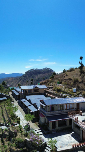 Others 3, Meraki Huts, Garhwal