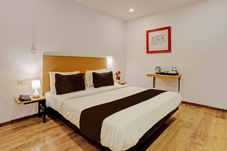 Room 2, Premiumnavya International Ramamurthy Nagar, Bangalore