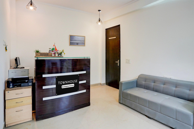Reception 5, Townhouse Sector 53 Golf Course, Gurgaon