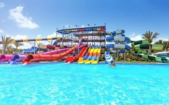 Others 2, Hawaii Le Jardin Aqua Park Resort - Caters to Couples, Al-Ghurdaqah