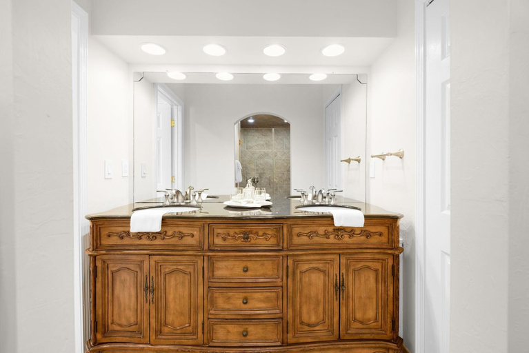 Bathroom 2, Buena Vida 22 - A, Escambia
